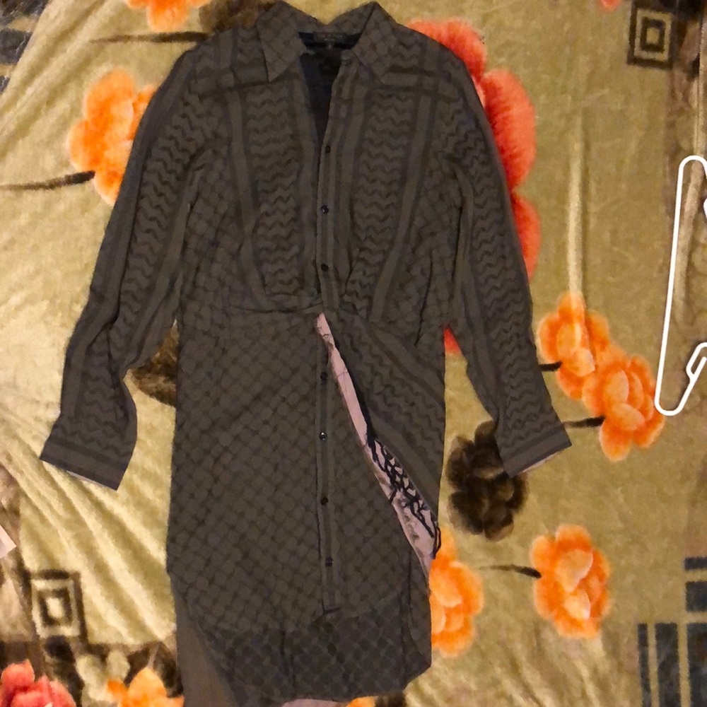 Lucas shirt dress. Size small. Only worn on NY Fashion week 2019